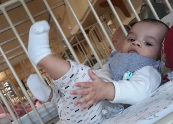 Cirurgiões de seis estados do país operam bebê com malformação rara em Porto Alegre - foto 3