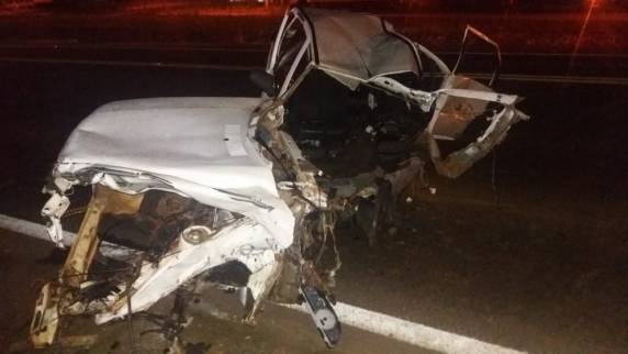 Colisão ocorreu no km 461,5 durante a madrugada desta sexta-feira
