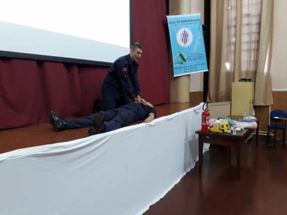 Secretaria de Educação e Corpo de Bombeiros realizam formação em primeiros socorros - foto 3