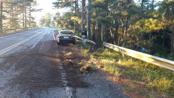 Acidente deixa condutor gravemente ferido em Jaguari - foto 3