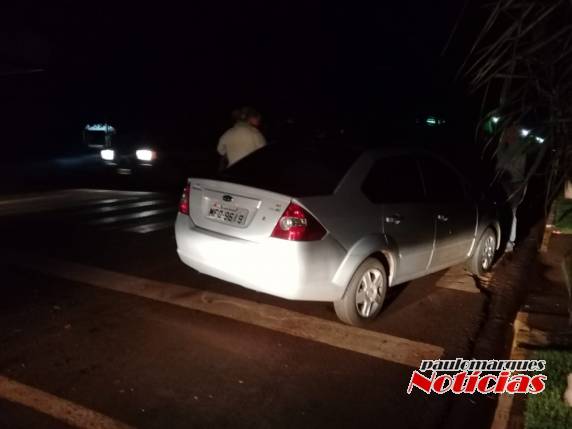 Colisão envolve dois veículos no Centro de Novo Machado - foto 3