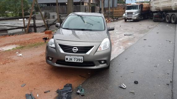 Acidente deixa mulher gravemente ferida na BR-282, na Grande Florianópolis - foto 4