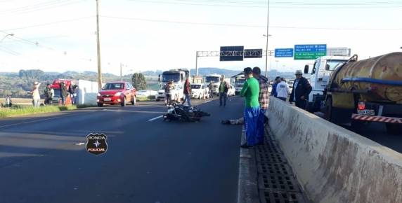 Grave acidente resulta em um óbito e um motociclista gravemente ferido - foto 2