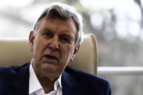 Luis Carlos Heinze (PP-RS) afirmou que caso foi uma emergência e que animal possui doença grave