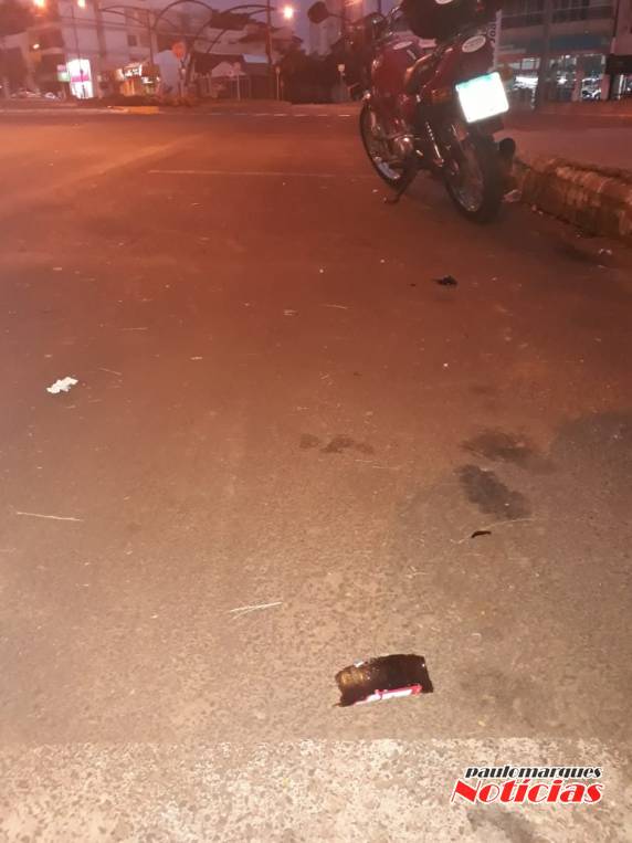 Vitrine de loja é quebrada durante briga no Centro de Três de Maio - foto 3