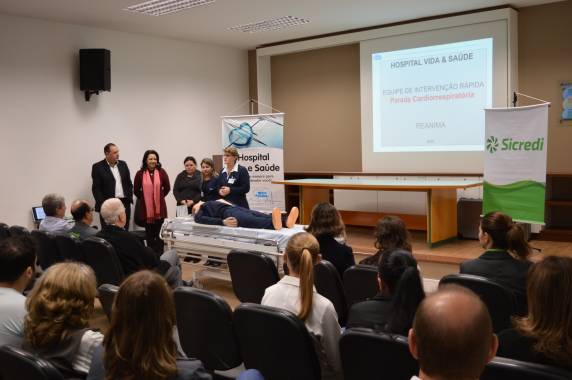 Hospital recebe doação do Sicredi - foto 3