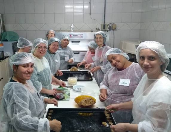 Oficina de bolachas é realizada pela Secretaria de Desenvolvimento Social - foto 2