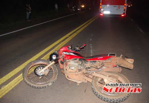 VÍDEO; colisão entre duas motos deixa motociclistas feridos na BR 472 em Três de Maio - foto 3