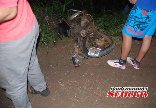 VÍDEO; colisão entre duas motos deixa motociclistas feridos na BR 472 em Três de Maio - foto 5