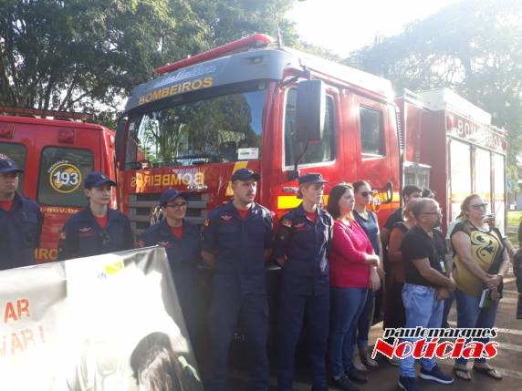 Corpo de Bombeiros de Três de Maio recebe novo caminhão de combate à incêndios - foto 6
