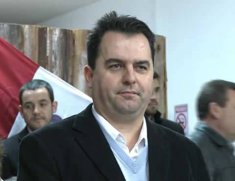 Político que governou o município do Noroeste gaúcho entre 2013 e 2016 tinha preventiva decretada pelo Tribunal de Justiça, e era procurado