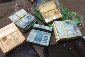 Além do cumprimento de 23 mandados de busca e cinco de prisão, ofensiva conseguiu bloqueio de bens que somam R$ 5 milhões