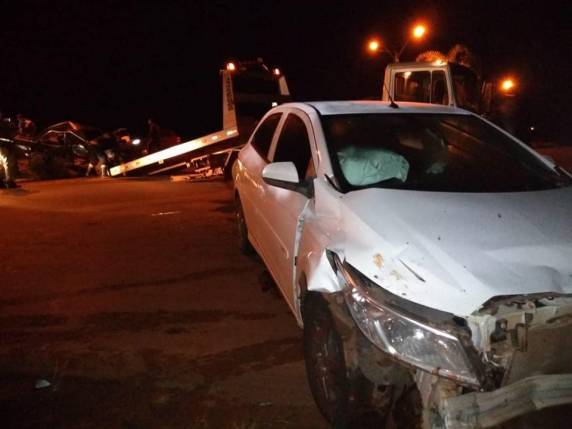 Dois homens e uma criança ficam feridos em grave acidente na RS 342 em Cruz Alta - foto 2