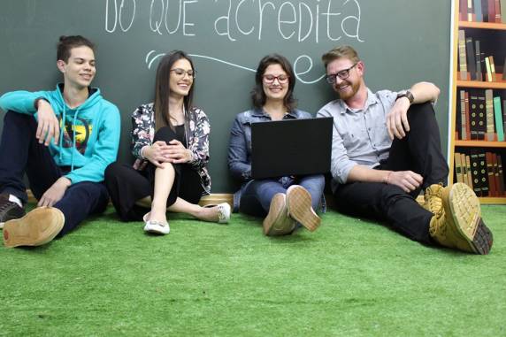 Candidatos podem escolher o dia e o horário para realizar a prova, que é somente redação