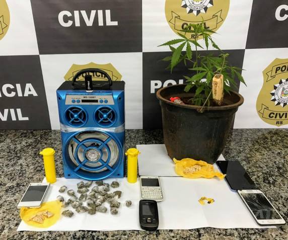 Polícia Civil prende duas mulheres por tráfico de drogas em Santo Ângelo - foto 2