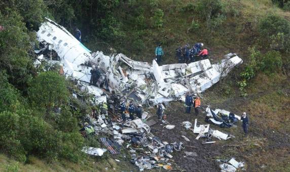 Clube foi condenado a pagar indenização aos pais de atacante Tiaguinho, mas tenta acordo