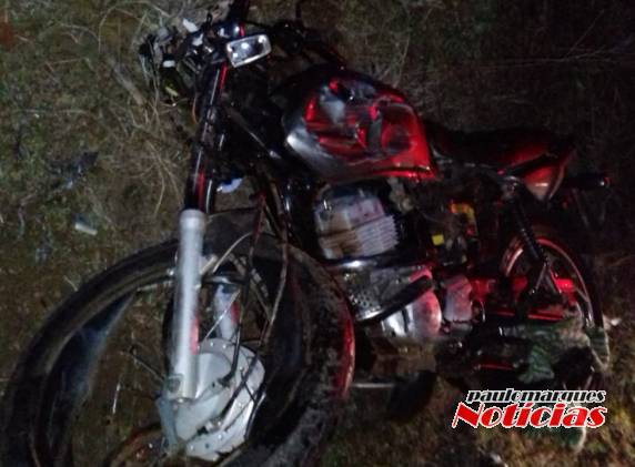Colisão frontal entre carro e moto deixa jovem ferido na RS 307 em Cândido Godoi - foto 3