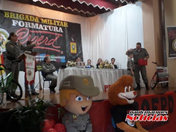 Formatura do PROERD/Brigada Militar de Três de Maio - foto 2