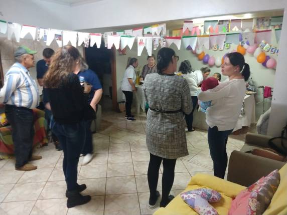 Casa de repouso de idoso realiza festa junina - foto 3