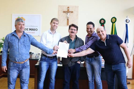 O valor total do repasse da emenda é de R$ 222.857,14 reais e é oriunda do Ministério do Desenvolvimento Regional