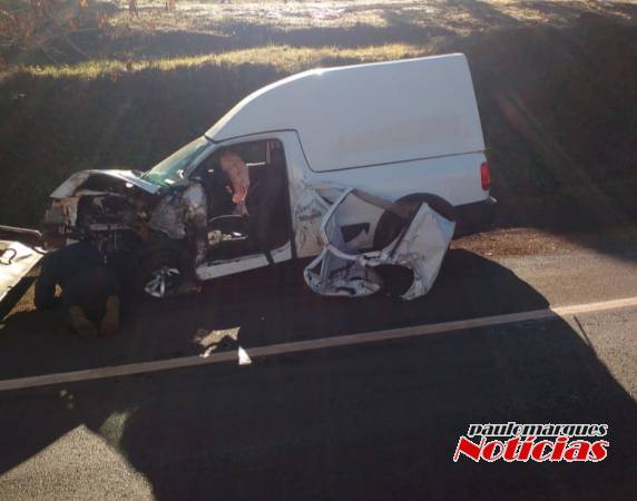 Acidente grave na RS 344 em Santa Rosa deixa dois motoristas feridos - foto 3