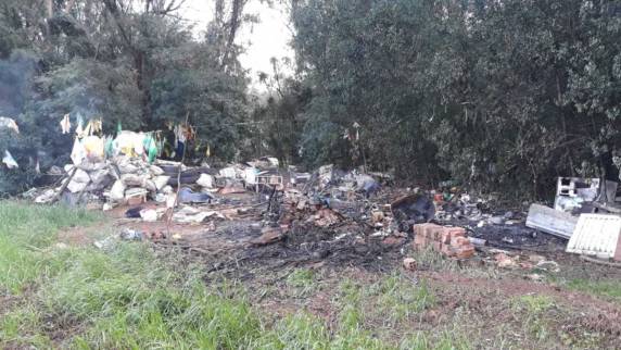 Polícia Civil divulga imagens do local onde foi encontrado morto o andarilho em Boa Vista do Buricá - foto 5