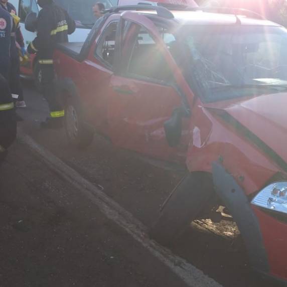Colisão envolve dois veículos na BR 285 em Ijuí - foto 2