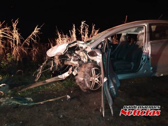 Grave acidente envolve dois carros e uma carreta na BR 285, em Bozano - foto 4
