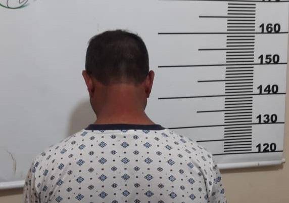 Homem tinha mandado de prisão em aberto pelos crimes de estupro, furto, roubo e posse ilegal de arma de fogo
