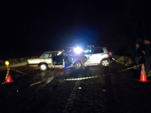 Homem morre em colisão frontal entre carros na BR 386, em Almirante Tamandaré do Sul - foto 2