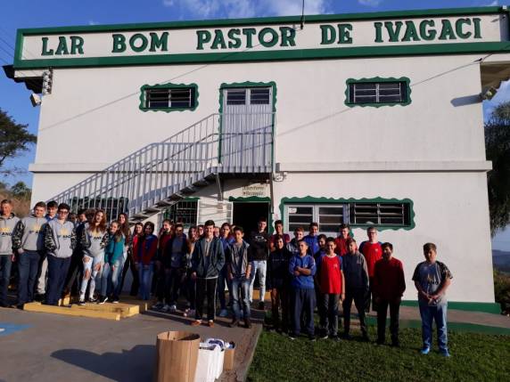 Entrega de donativos pela EMF Rui Barbosa para o Hospital São Francisco de Assis e Lar Bom Pastor - foto 3