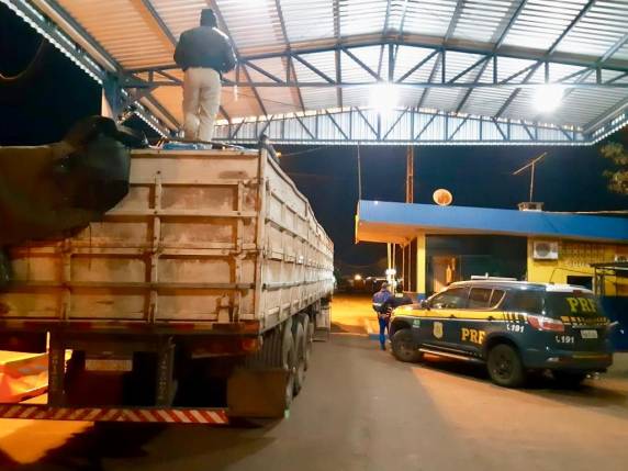 350 mil maços, cujo valor é de mais de 1,7 milhão de reais