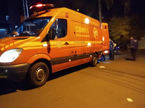 Motoboys ficam feridos em acidente de trânsito em Passo Fundo - foto 3