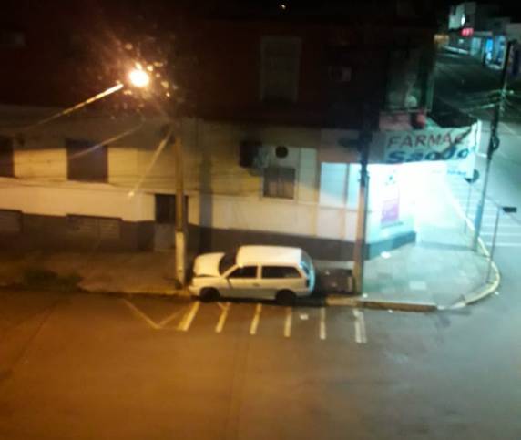 Veículo é abandonado após acidente em Ijuí - foto 3