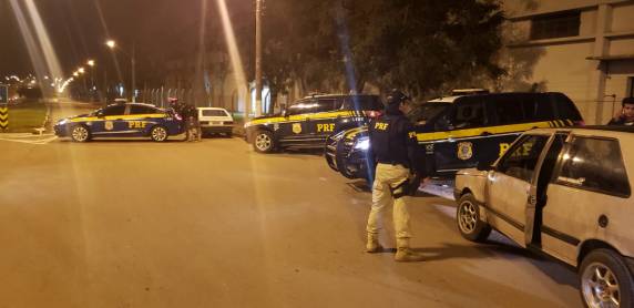 Nova quebra de recorde - PRF flagra 371 motoristas embriagados neste final de semana em SC - foto 5
