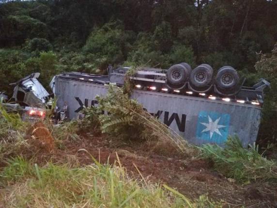 A ocorrência foi registrada por volta das 19h desta segunda-feira (26)