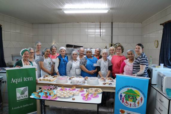 A oficina contou com a participação de 10 mulheres