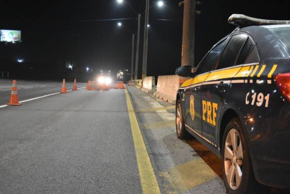 PRF e Autopista realizam Operação Acorda Motorista na BR 101 em Barra Velha - foto 2