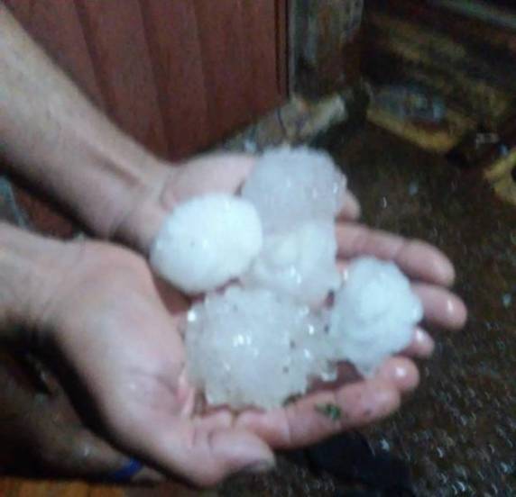 Panambi é atingido por forte temporal com granizos de 5 cm de diâmetro nesta madrugada - foto 2