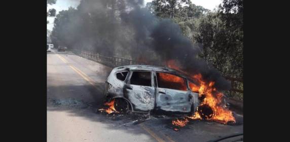 Tentativa de assalto a carros fortes é registrada no Oeste - foto 2