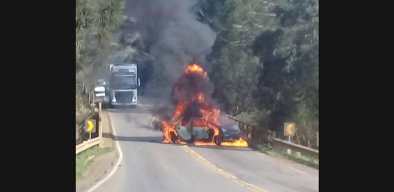 Tentativa de assalto a carros fortes é registrada no Oeste - foto 4