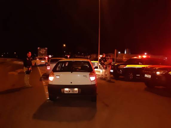 PRF flagra 463 motoristas embriagados neste final de semana nas rodovias federais catarinenses - foto 4