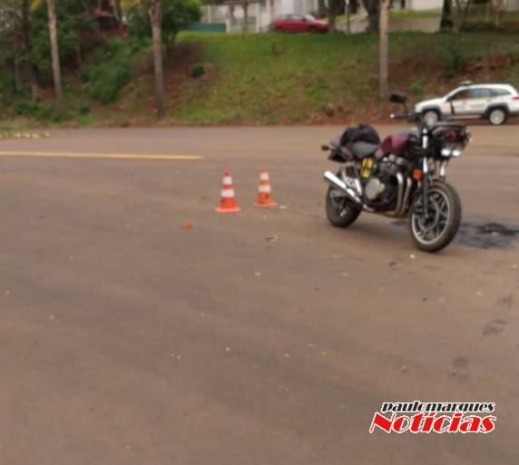 Motociclista fica embaixo de carro após colisão em trevo de Augusto Pestana - foto 6