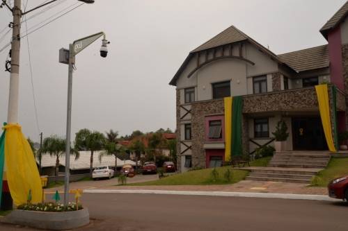 Cercamento eletrônico será implantado em oito locais e contará com uma tecnológica central de monitoramento