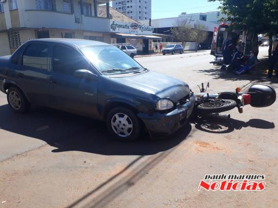 Colisão entre carro e moto deixa homem ferido no Centro de Três de Maio - foto 2