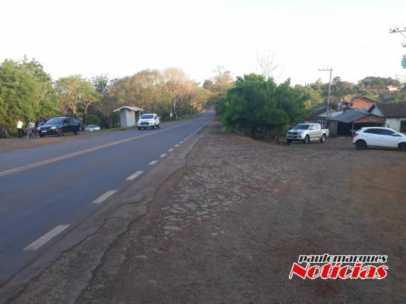 Colisão traseira envolve dois veículos no Bairro Carolina em Três de Maio - foto 6