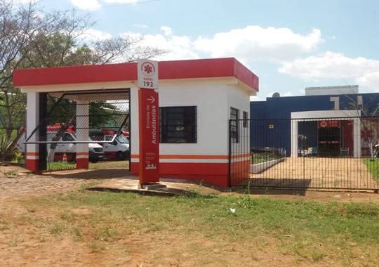 Técnica de enfermagem que estava local conta que suspeitos ameaçaram ela e colega de morte. Nenhum suspeito foi preso e polícia acredita que quatro homens participaram da ação