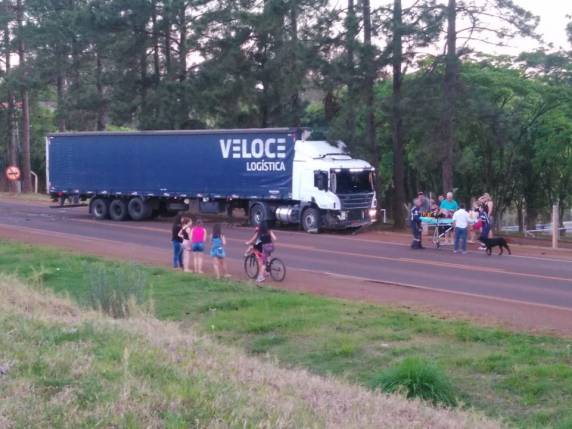 Acidente na RS 344 deixa três pessoas feridas - foto 2