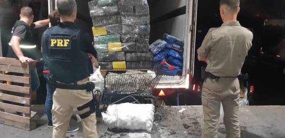 PRF apreende mais de uma tonelada de maconha em Passo Fundo - foto 4