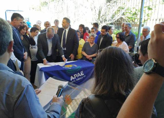 Presidente da Apae participa de evento em Santo Ângelo - foto 3